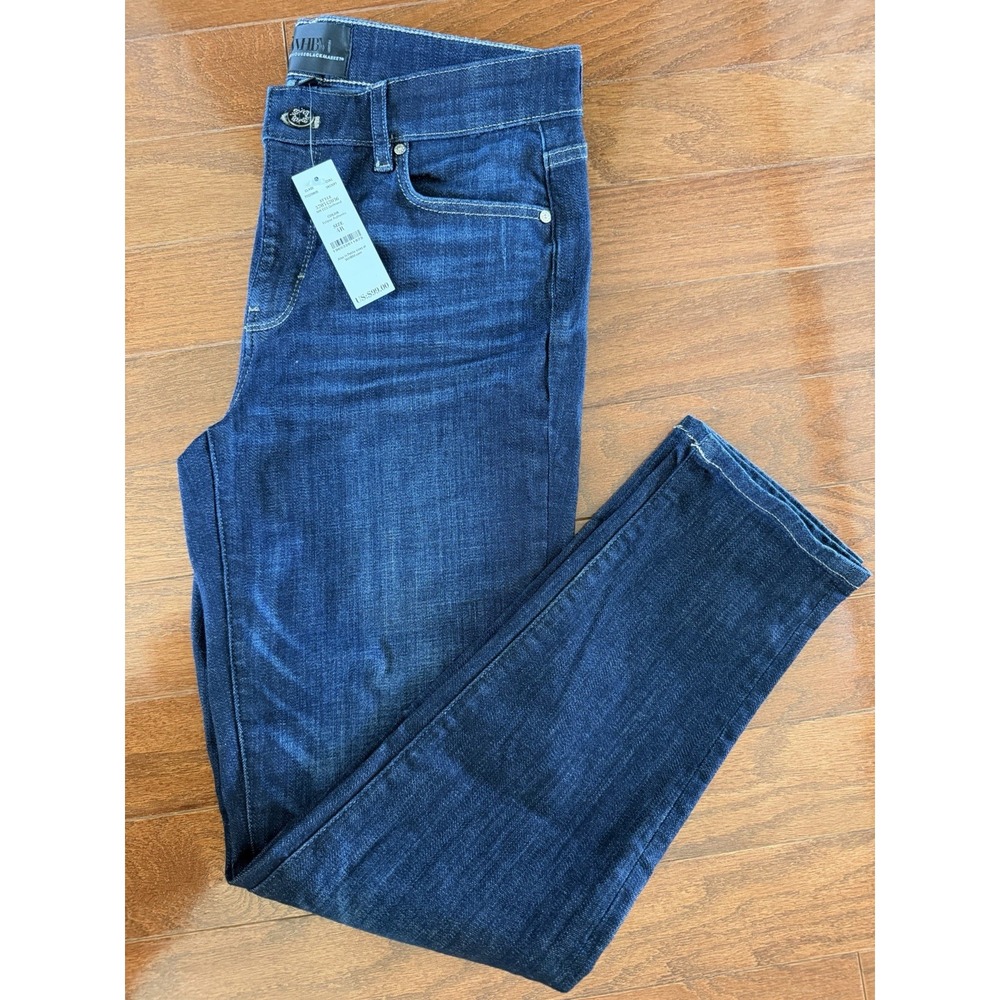 White House Black Market Mid Rise Girlfriend Jeans Soft Dark wash Size 4 NEW